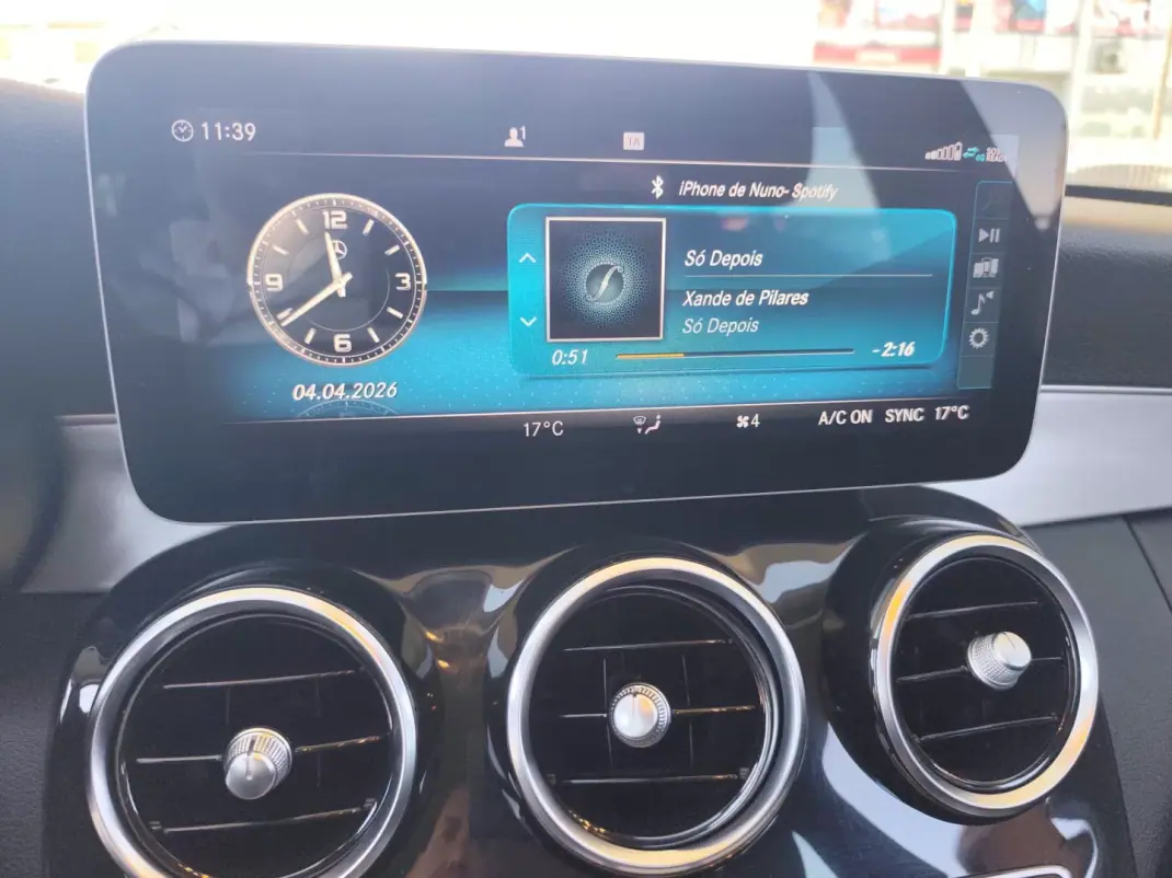 Mercedes-Benz C 180 2018 - 20990 EUR, 221000 km - AUTO.MOTO.pt - 221000km - foto 15 de 18