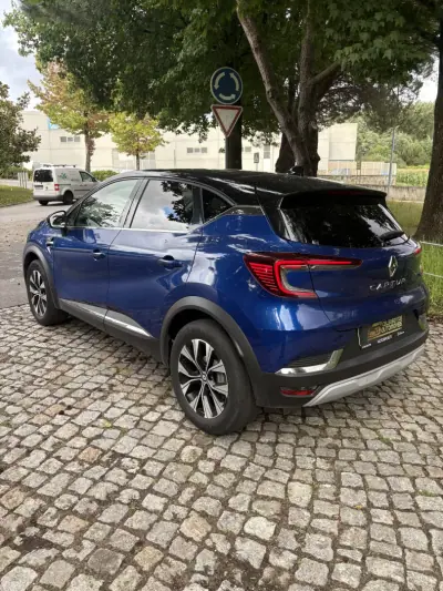 Renault Captur 2023 - 15450 EUR, 57000 km - 57000km - foto 5 de 20