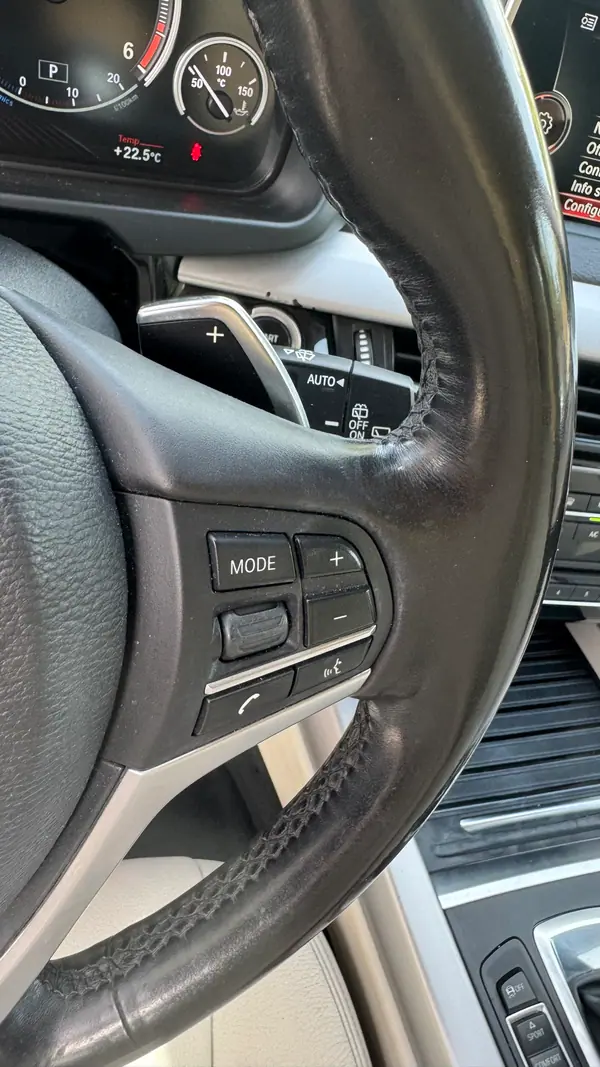BMW X5 2016 - 21000 EUR, 230000 km - AUTO.MOTO.pt - 230000km - foto 11 de 23