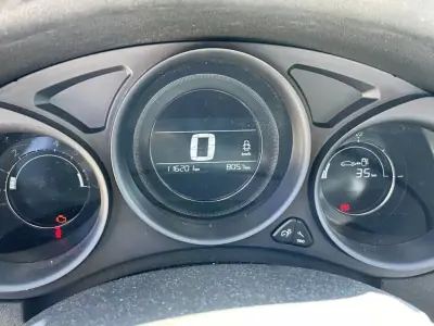 Citroën C4 2015 - 10450 EUR, 116201 km - AUTO.MOTO.pt - 116201km - foto 7 de 8