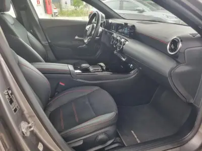 Mercedes-Benz A 250 Limousine 2022 - 25990 EUR, 84000 km - AUTO.MOTO.pt - 84000km - foto 11 de 15