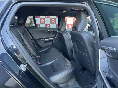 Volvo V60 2015 - 14990 EUR, 184500 km - AUTO.MOTO.pt - 184500km - foto 20 de 21