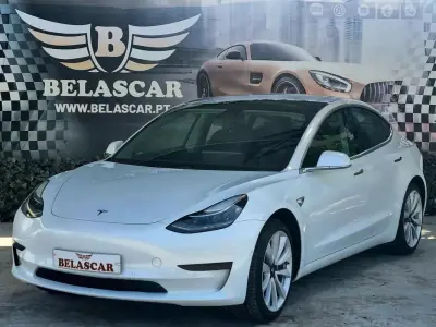 Tesla Model 3 2019 - 20900 EUR, 107000 km - AUTO.MOTO.pt - 107000km - foto 2 de 13