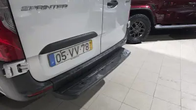 Mercedes-Benz Sprinter 316 Cdi 7G-tronic C/Iva 2018 - 27950 EUR, 160304 km - AUTO.MOTO.pt - 160304km - foto 10 de 34