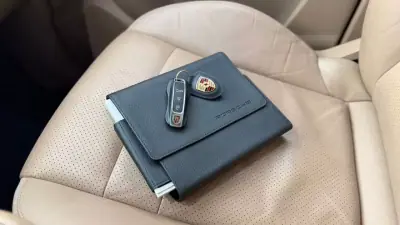 Porsche Cayenne 2019 - 59990 EUR, 87906 km - AUTO.MOTO.pt - 87906km - foto 18 de 33