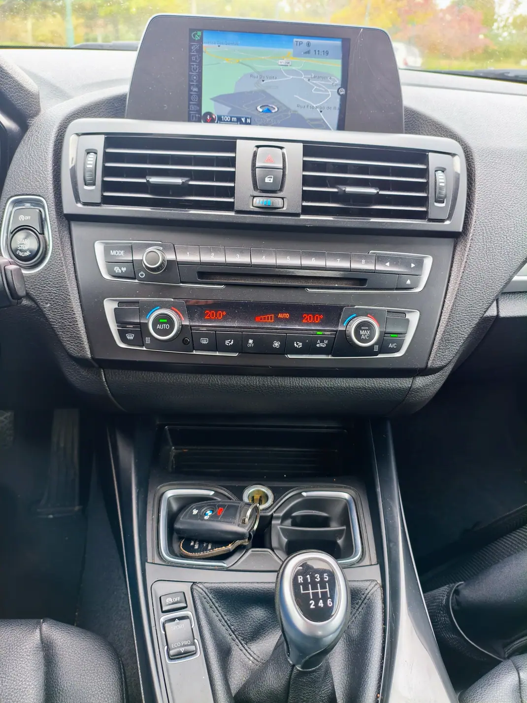 BMW 116 2015 - 11900 EUR, 260000 km - 260000km - foto 4 de 8