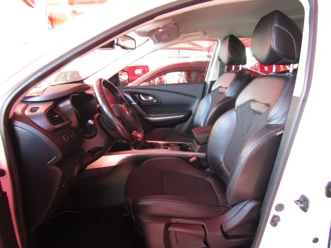 Renault Kadjar 2020 - 19998 EUR, 99840 km - 99840km - foto 4 de 9