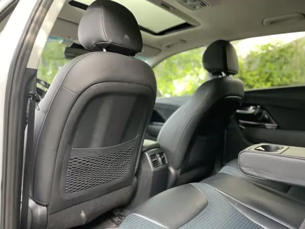 Kia e-Niro 2021 - 33500 EUR, 69000 km - AUTO.MOTO.pt - 69000km - foto 18 de 51