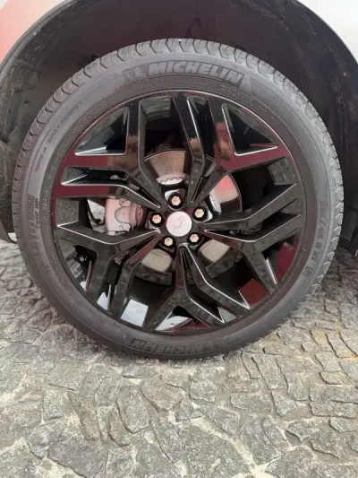 Land Rover Range Rover Velar 2022 - 39900 EUR, 160000 km - AUTO.MOTO.pt - 160000km - foto 10 de 10