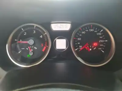 Renault Mégane Break 2007 - 5900 EUR, 187000 km - AUTO.MOTO.pt - 187000km - foto 9 de 16