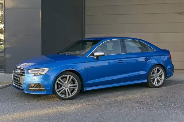 Audi S3 Limousine 2017 - 34990 EUR, 139000 km - AUTO.MOTO.pt - 139000km - foto 3 de 17