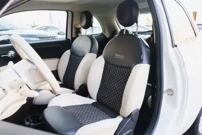 Fiat 500 2021 - 9999 EUR, 108000 km - AUTO.MOTO.pt - 108000km - foto 18 de 28