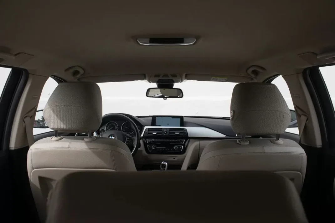 BMW 320 2016 - 18900 EUR, 173000 km - AUTO.MOTO.pt - 173000km - foto 19 de 19