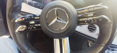Mercedes-Benz E 300 2022 - 34950 EUR, 125970 km - AUTO.MOTO.pt - 125970km - foto 15 de 36