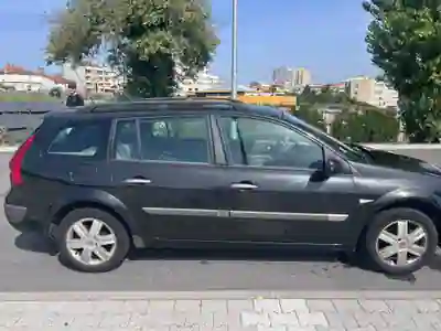 Renault Mégane Break 2004 - 2250 EUR, 359083 km - 359083km - foto 3 de 15