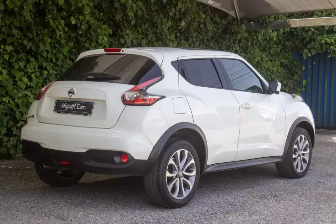 Nissan Juke 2014 - 11900 EUR, 161000 km - 161000km - foto 17 de 18