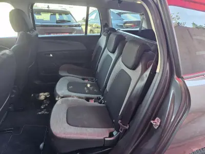 Citroën Grand C4 Spacetourer 2019 - 12750 EUR, 109500 km - AUTO.MOTO.pt - 109500km - foto 9 de 16