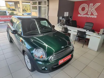 MINI Cooper 2012 — foto 2 de 33