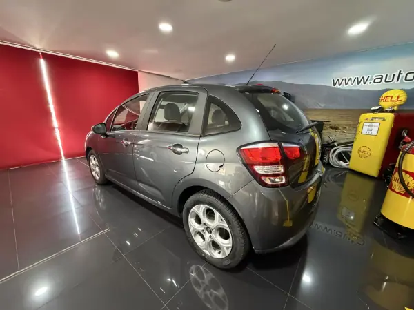 Citroën C3 2015 - 10500 EUR, 127000 km - AUTO.MOTO.pt - 127000km - foto 3 de 20