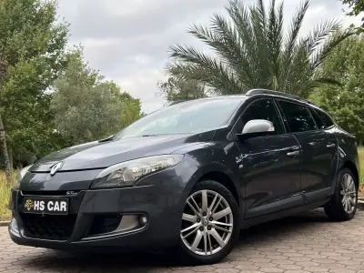 Renault Mégane Break 2011 - 7965 EUR, 260000 km - 260000km - foto 1 de 38