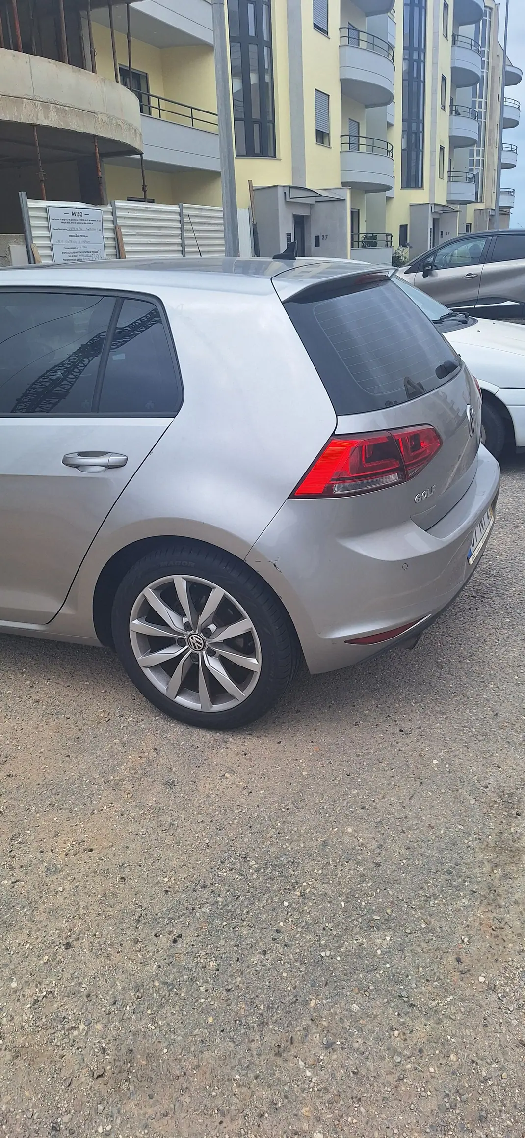Volkswagen Golf 2013 - 9000 EUR, 195000 km - 195000km - foto 2 de 5