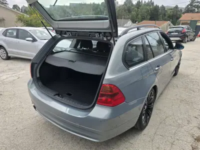 BMW 320 2007 — foto 3 de 10