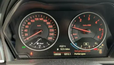 BMW 218 Active Tourer 2014 - 14990 EUR, 159336 km - AUTO.MOTO.pt - 159336km - foto 10 de 12