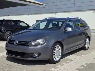 Volkswagen Golf Variant 2010 - 5850 EUR, 279000 km - 279000km - foto 1 de 13
