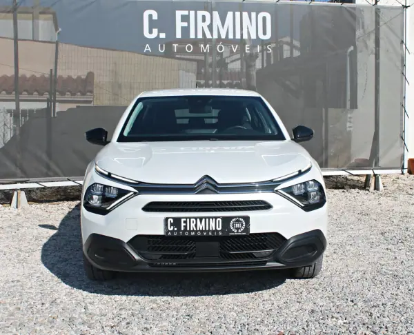 Citroën e-C4 2024 — photo 2 of 23