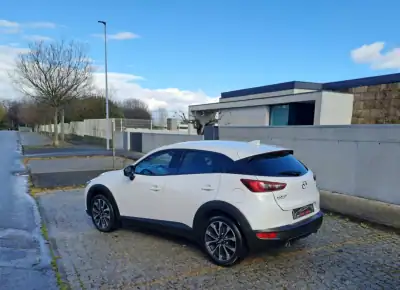 Mazda CX-3 2019 - 17990 EUR, 99000 km - AUTO.MOTO.pt - 99000km - foto 4 de 13