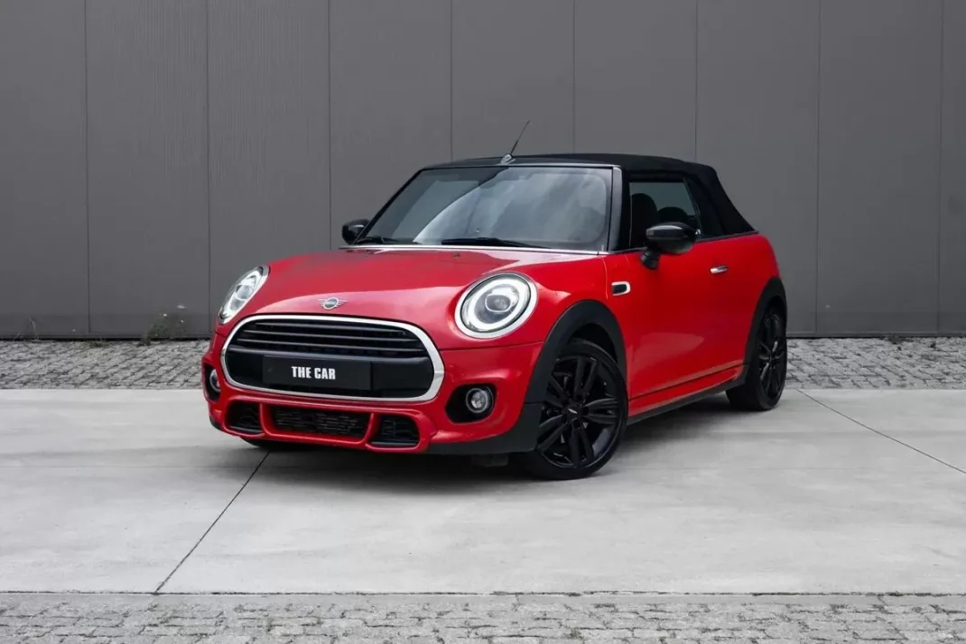 MINI Cooper 2021 - 25999 EUR, 94000 km - AUTO.MOTO.pt - 94000km - foto 1 de 38