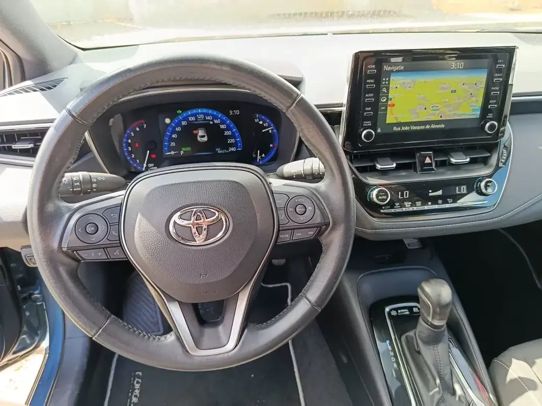 Toyota Corolla 2021 - 20900 EUR, 66527 km - AUTO.MOTO.pt - 66527km - foto 12 de 22