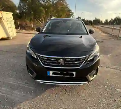 Peugeot 5008 2019 — foto 3 de 15