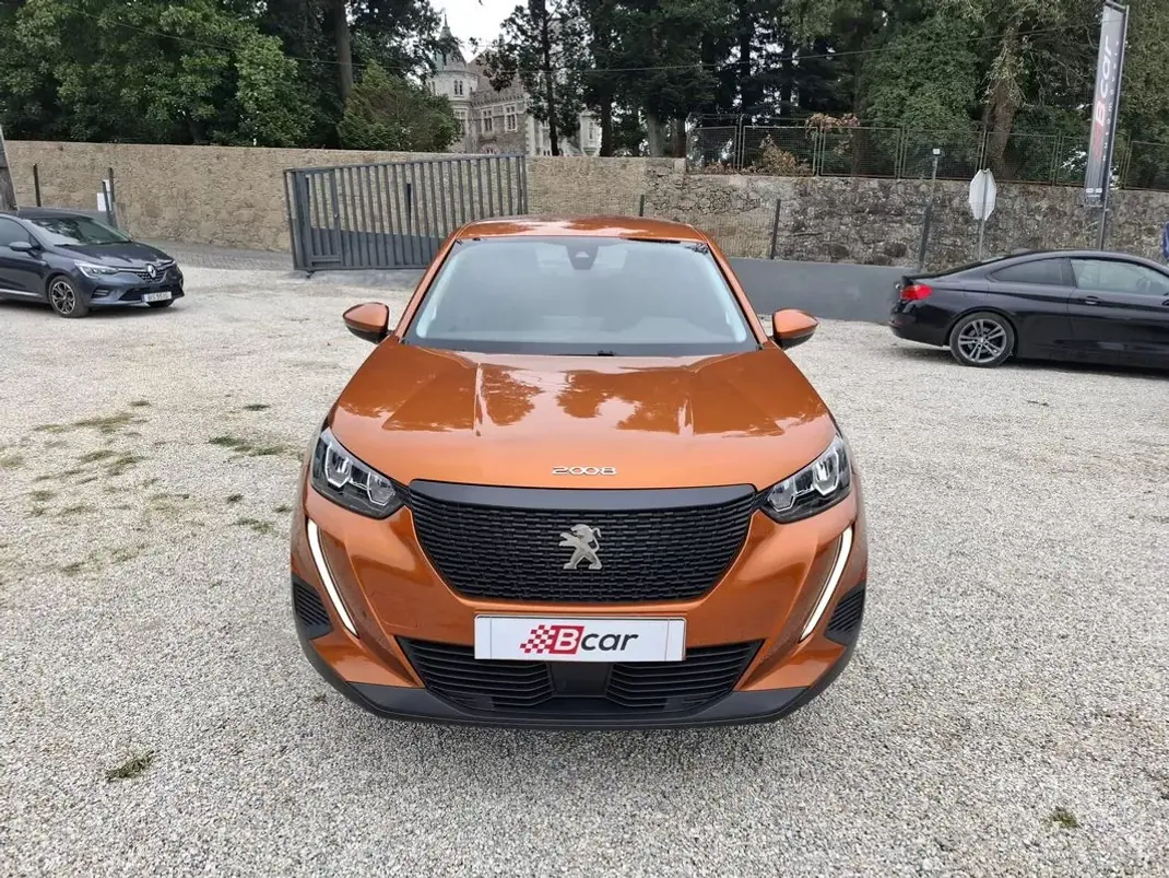 Peugeot 2008 2021 - 14650 EUR, 92750 km - 92750km - foto 4 de 32