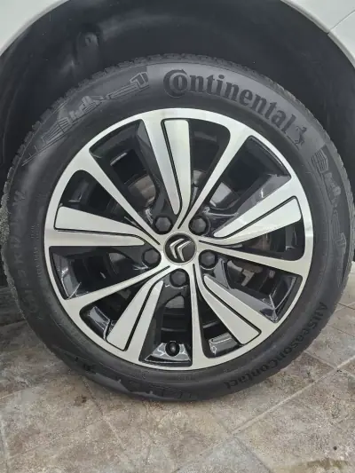 Citroën C4 Grand Picasso 2018 - 13650 EUR, 245556 km - AUTO.MOTO.pt - 245556km - foto 43 de 43