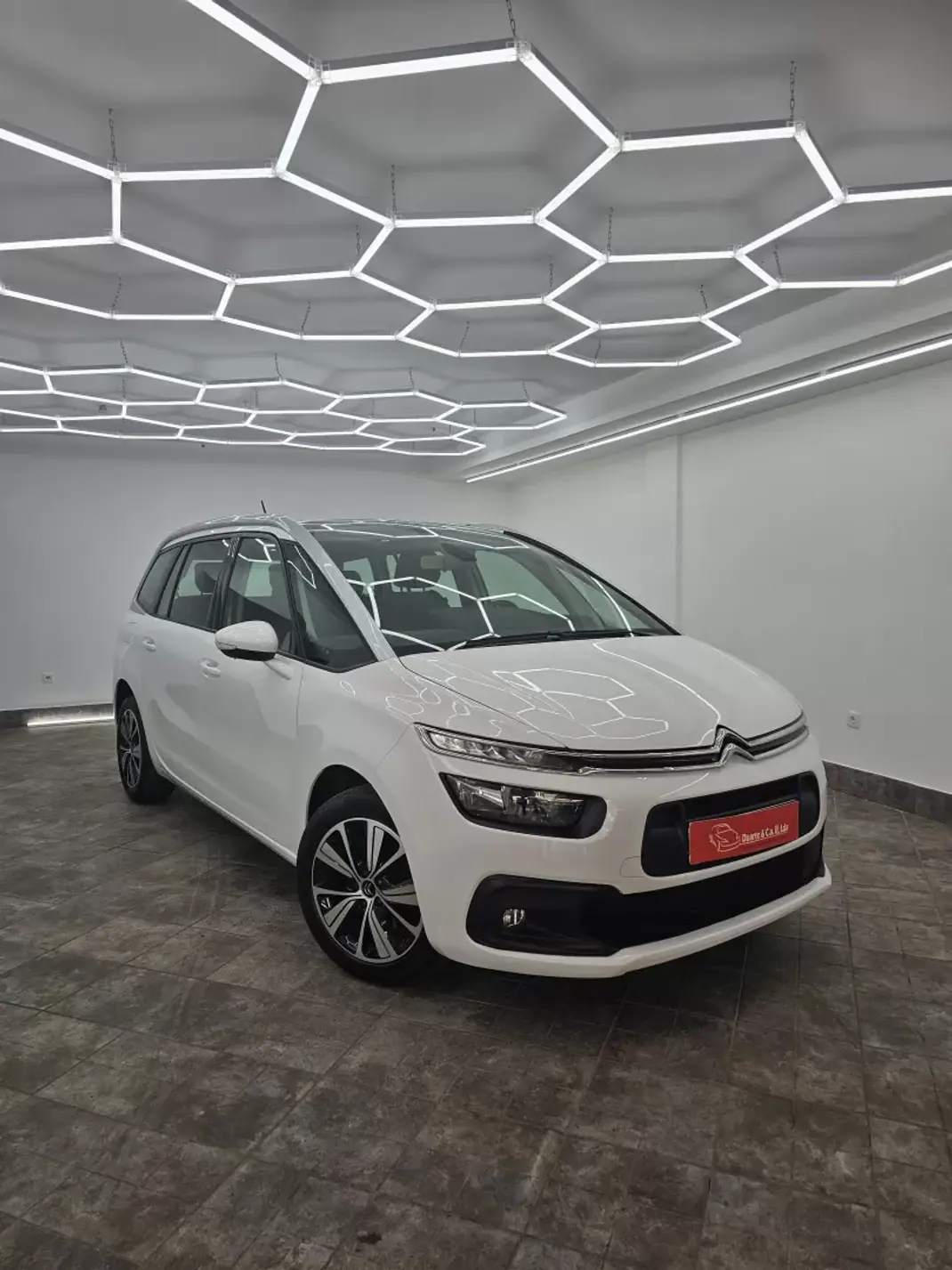 Citroën C4 Grand Picasso 2018 - 13650 EUR, 245556 km - 245556km - foto 23 de 43