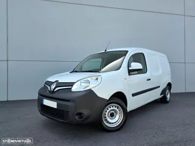 Renault  2021 - 90000km