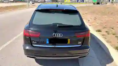 Audi A6 Avant 2015 - 16990 EUR, 245000 km - 245000km - foto 4 de 13
