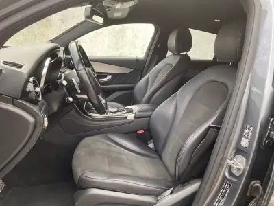 Mercedes-Benz GLC 350 2018 - 45900 EUR, 88510 km - AUTO.MOTO.pt - 88510km - foto 10 de 17