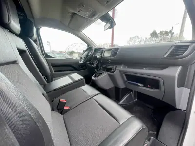 Peugeot Expert 1.5 BlueHdi L2H1 Pro Standard 2019 - 16750 EUR, 141859 km - AUTO.MOTO.pt - 141859km - foto 18 de 18