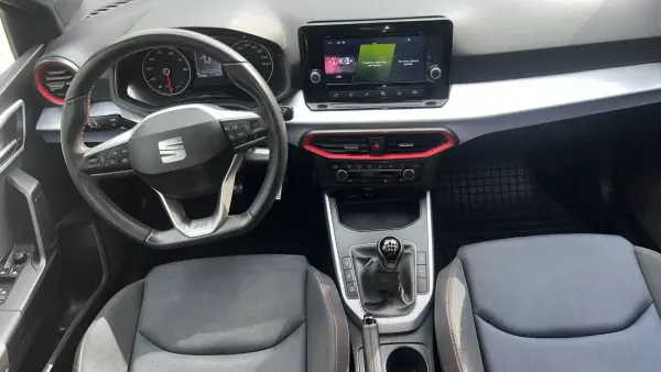 SEAT Arona 2023 - 16900 EUR, 115158 km - AUTO.MOTO.pt - 115158km - foto 36 de 55