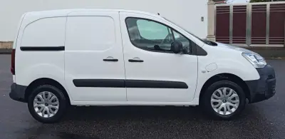 Citroën e-Berlingo 2019 - 9490 EUR, 24500 km - AUTO.MOTO.pt - 24500km - foto 4 de 17