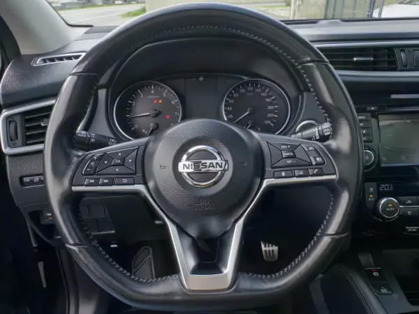 Nissan Qashqai 2019 - 18990 EUR, 106000 km - AUTO.MOTO.pt - 106000km - foto 17 de 41