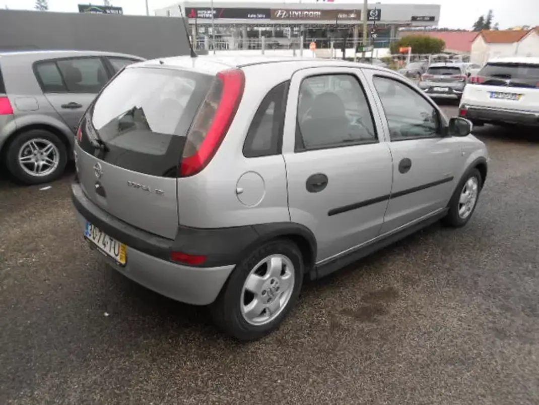 Opel Corsa 2002 - 3500 EUR, 0 km - AUTO.MOTO.pt - foto 6 de 12