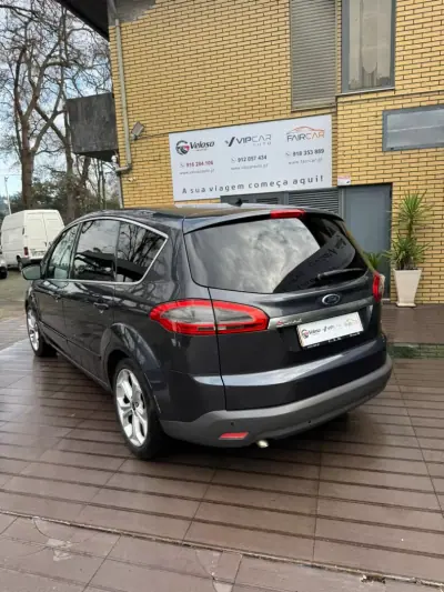 Ford S-Max 2010 - 11900 EUR, 154000 km - AUTO.MOTO.pt - 154000km - foto 4 de 16