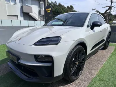 Porsche Macan 2026 - 129000 EUR, 2200 km - AUTO.MOTO.pt - 2200km - foto 3 de 85