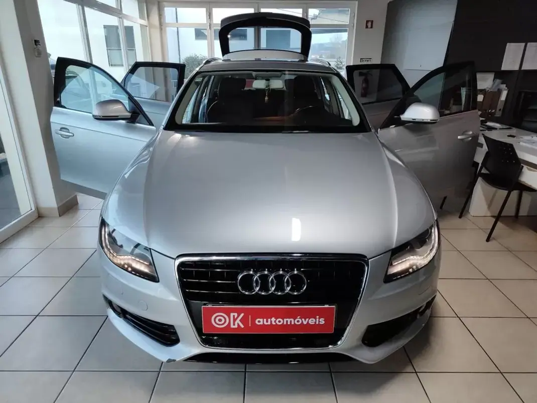 Audi A4 Avant 2009 - 12950 EUR, 231500 km - AUTO.MOTO.pt - 231500km - foto 21 de 36