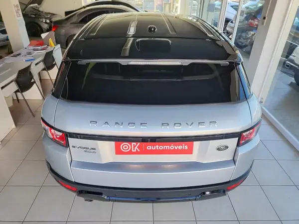 Land Rover Range Rover Evoque 2014 - 19250 EUR, 158700 km - AUTO.MOTO.pt - 158700km - foto 10 de 37