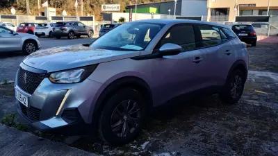 Peugeot 2008 2021 - 17999 EUR, 118000 km - AUTO.MOTO.pt - 118000km - foto 7 de 31