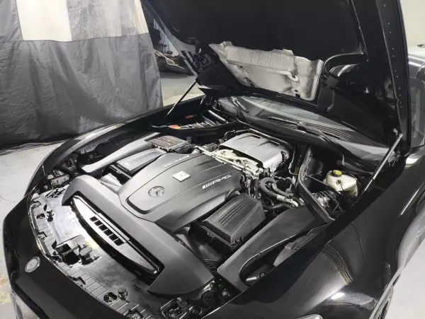 Mercedes-Benz AMG GT 2016 - 84900 EUR, 99000 km - AUTO.MOTO.pt - 99000km - foto 17 de 17